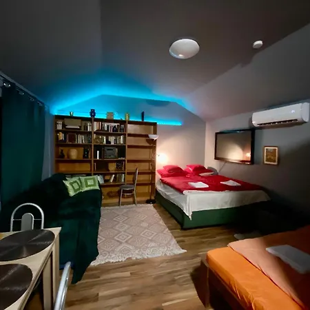 Baber Apartmanhaz Balatonakarattya 3*